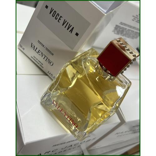 Valentino Voce Viva EDP 100 ML Kadın Tester Parfüm Valentino Voce Viva EDP 100 ML Kadın Tester Parfüm