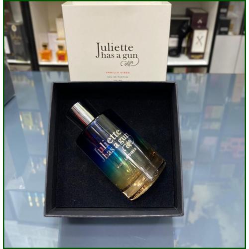 Juliette Has A Gun Vanilla Vibes 100 ml Edp Unisex ORJİNAL AMBALAJLI Parfüm Juliette Has A Gun Vanilla Vibes 100 ml Edp Unisex ORJİNAL AMBALAJLI Parfüm