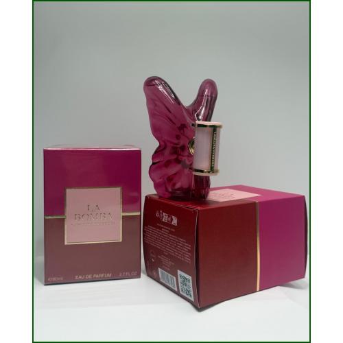 Carolina Herrera 212 Nyc 100 ml Bayan ORJİNAL AMBALAJLI Parfüm Carolina Herrera 212 Nyc 100 ml Bayan ORJİNAL AMBALAJLI Parfüm