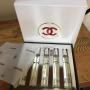 CHANEL GABRİELLE ÇANTA SETİ ( 5 x 7,5 ML ) Extrait Bayan Decant Canta boy Parfüm CHANEL GABRİELLE ÇANTA SETİ ( 5 x 7,5 ML ) Extrait Bayan Decant Canta boy Parfüm