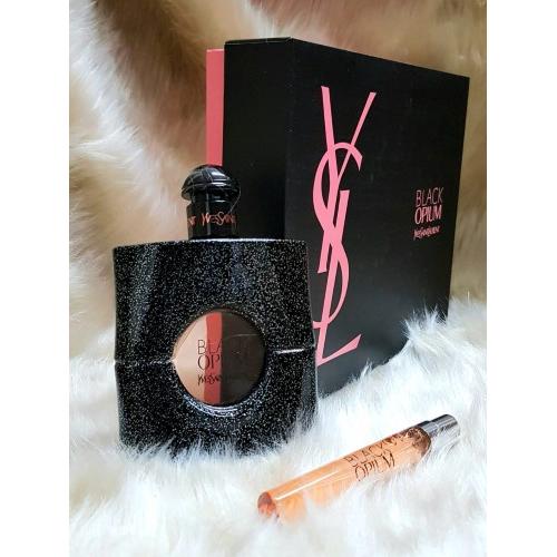 YSL Black Opıum SET Edp 90 ml Bayan parfüm & 1 x 20 ml Decant çanta boy parfüm YSL Black Opıum SET Edp 90 ml Bayan parfüm & 1 x 20 ml Decant çanta boy parfüm
